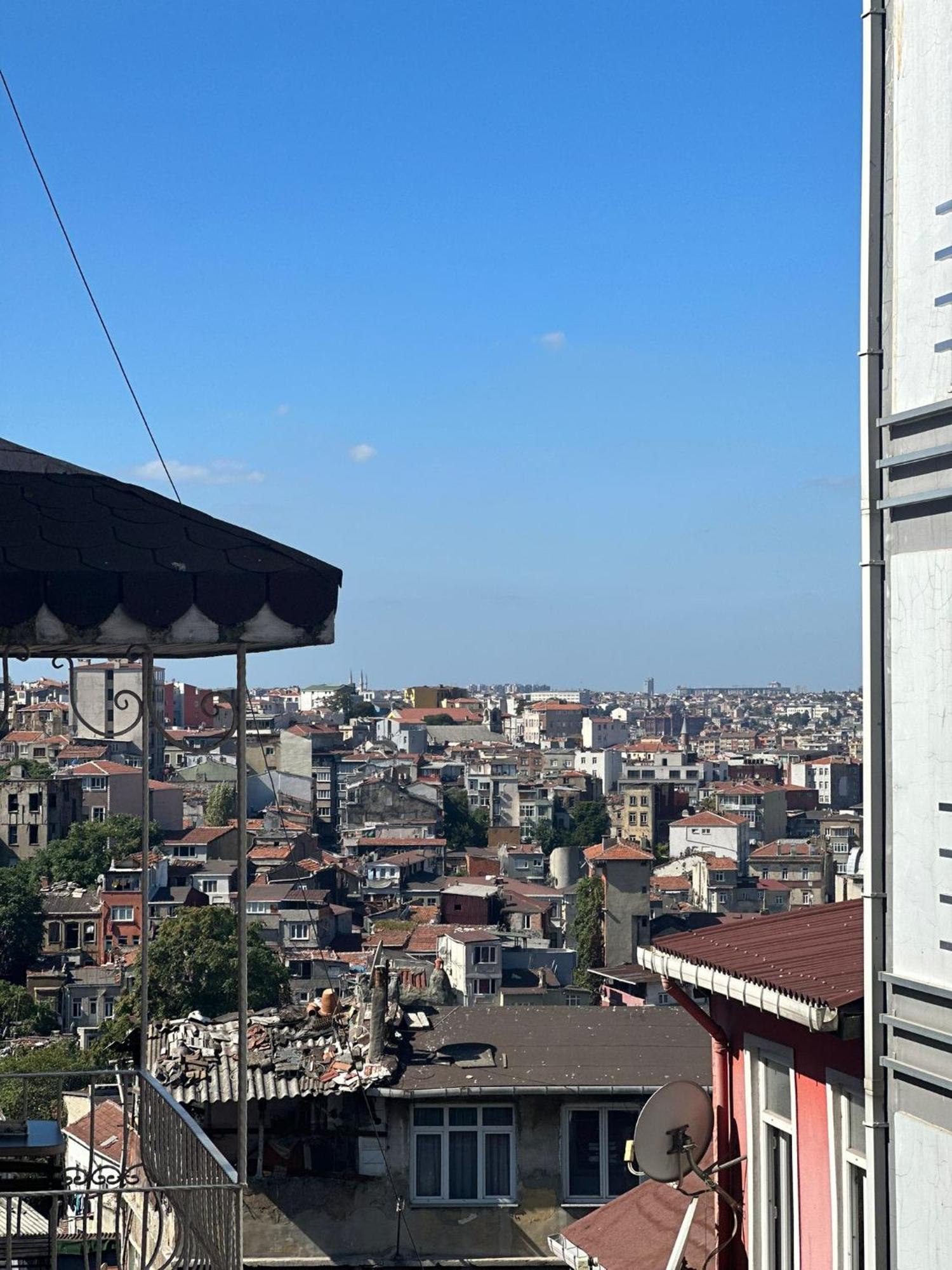 Whitemoon Hotel Suites Taksim Istanbul Exterior foto