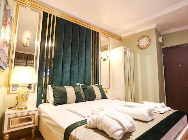 Whitemoon Hotel Suites Taksim Istanbul Exterior foto